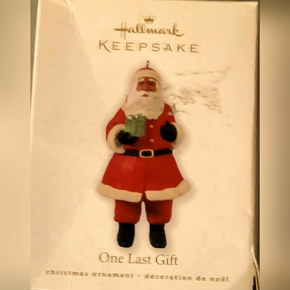 Hallmark Keepsake Ornament 2010 (never used)